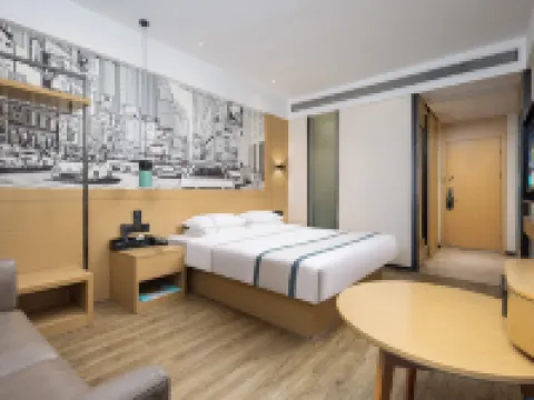 City Comfort Inn (Yingcheng Central Plaza Store) Hotels in Yingcheng