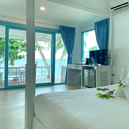 Sand Sea Beach Resort