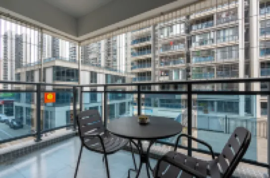 Poxi hotel Meizhou high-speed railway west station shop