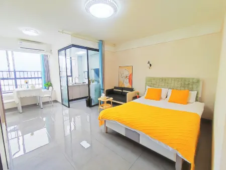 Qingningmeng Homestay (72 Wonder Tower) Отели рядом с достопримечательностью «Jishou University Zhangjiajie Campus»