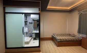 Qushui Wanshun Inn (Cainaxiang)