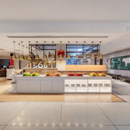 Weidu Serviced Apartment (Guangzhou Yuexiu Park Xiaobei Subway Station)