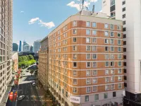Furama Darling Harbour Hotels near Chinatown Sydney