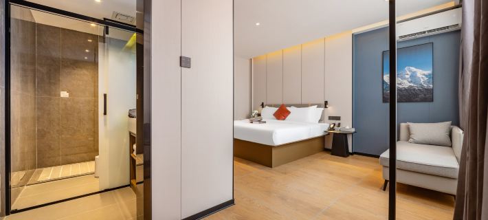 Yaduo Hotel (Yelin Town Central Avenue) Hotels in Lingshui Li Autonomous County