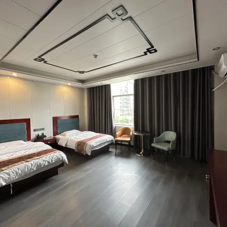 Fuxing Business Hotel in Haiyuan County