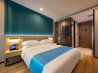 โรงแรมเดเลนี (จัตุรัสสี่พฤษภาคม ชิงเต่า เวียงจันทน์ซิตี้) โรงแรมใกล้จัตุรัสสี่พฤษภาคม