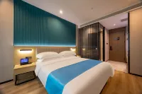 Delaini Hotel (Qingdao May Fourth Square Vientiane City） - 3성급
