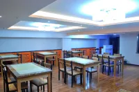 Kuqa Haodu Business Hotel