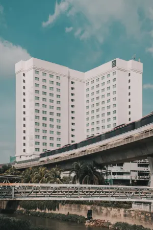 AC Hotel by Marriott Kuala Lumpur Отели рядом с достопримечательностью «KL Tzu-Chi Jing Si Hall»