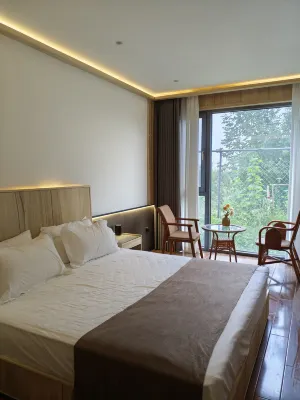 Luo Huadao Homestay (Ancient Tomb Museum Store) Hotels in North airport area
