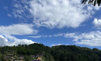 Zhuyun Mountain Residence Homestay (Rongjiang Dali Dong Village)