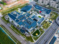 Luoyang Huamao Chunsong Hotel - con vistas a la montaña