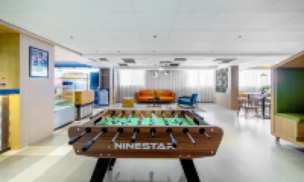 康鉑酒店（南京南站大明路地鐵站店）