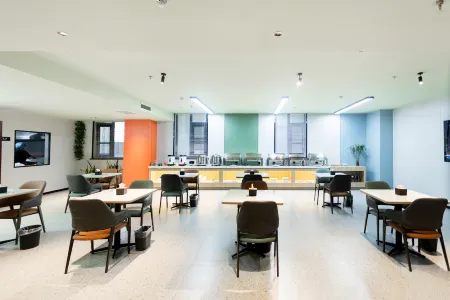 GreenTree Inn (Puyang Fanxian Cross Slope Avenue Branch)