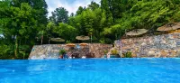 Home stay in the mountains - piscina