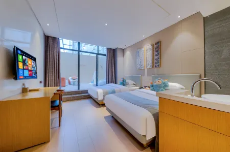 Youlan Hotel (Wanda Plaza Branch, Taijiang Financial Street) Отели рядом с достопримечательностью «Gushan (Drum Mountain) Scenic Area»