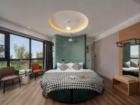 Yuzu Light Luxury Hotel (Zhengzhou Xinzheng International Airport Branch)