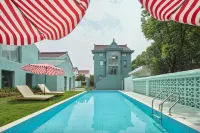 米拉·在野外民宿