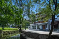 Floral Hotel · Xitian Yueshang B&B (Wuyuan Likeng Scenic Area Branch) Hotels in Likeng Scenic Area