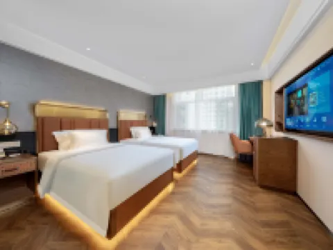 James Joyce Coffetel Hotel (Chifeng High-Speed Railway Station)