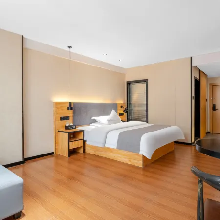 Boerman Hotel (Yulin Traditional Chinese Medicine Port Convention and Exhibition Center)
