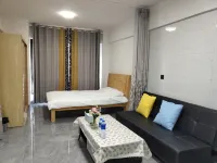 Yijian Homestay - balcone