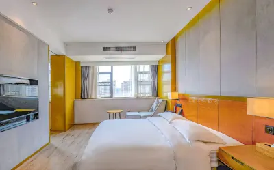 Huayue Hotel Các khách sạn gần Hongyuan Square