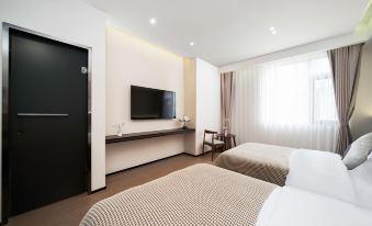 Elegant Stay Hotel (Jingde Town Luojia Airport)