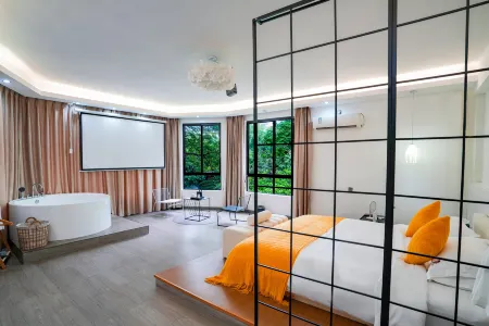 Qingyuan Hongdoushuxia Homestay Отели рядом с достопримечательностью «Guangdong Traffic Vocational and Technical College (Qingyuan Campus)»