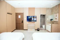 Xuexiang Xuejing Jiahua Hotel - balcony