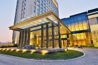 Greenland Qube Hotel Hotels near Fuping Pottery Art Village