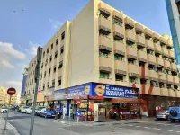 نزل روفرز Hotels near Markaz Dubai