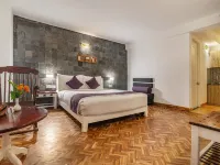 Sterling Kodai Lake Hotels in Kodaikanal
