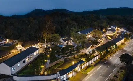 Yinju Life in Baimiwan Отели рядом с достопримечательностью «Little Tianzhu Temple»