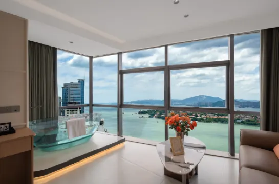 Fengwei Lanxi Sea View Hotel โรงแรมในเซียะเหมิน