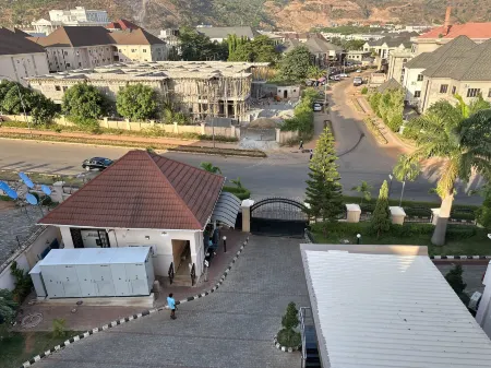 JUN YUE Hotel(Abuja Conference Center Branch · Chinese-friendly )