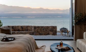 Lisu·Anyin Seaview Resort Hotel (Erhai Branch, Wenbi Village)