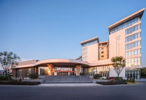 EXHIBTION INTERNATIONAL HOTEL GUANG HAN Hotels in Guanghan