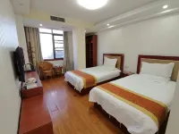 Luoshan Zhoudang Holiday Hotel - สัตว์เลี้ยง