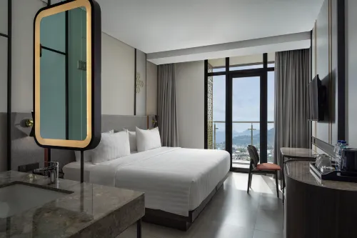 Hotel Santika Premiere Padang