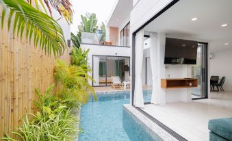 Pattaya four bedroom pool Villa [15 minutes drive to Pattaya Beach + near Jomtien Night Market]