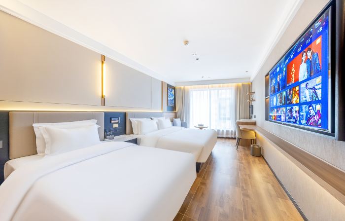 Qincheng Hotel (Zhongshan Bridge Branch, LanZhou Zhangye Road Pedestrian street)