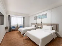 Guangzhou Huahai Hotel (Jiangnanxi changgang Metro Station) Hotels near Loft 345