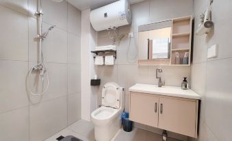 Luoyi Courtyard Homestay