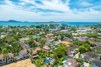 Tongtong Garden Holiday Hotel Hotel di Pantai Rawai