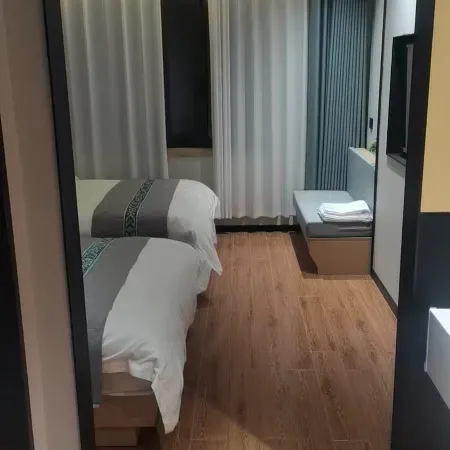 Qi Yun Jv Hoteles en Jixian