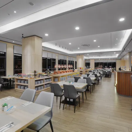 Harper Premier Nagoya Batam by ASTON