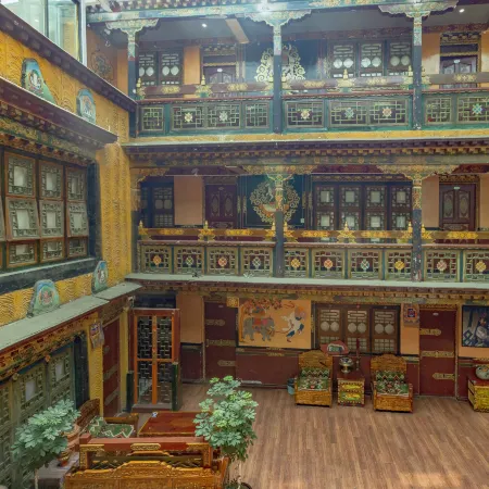Ziqingke Zangshi Boutique Inn
