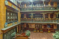 紫青稞藏式精品客棧（大昭寺八廓街店） 酒店