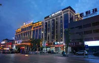 โรงแรมอินน์เดลิคาซี่ แอนด์ วอร์ม·การ์เดนเนีย บลอสซัม - ที่มีที่จอดรถ